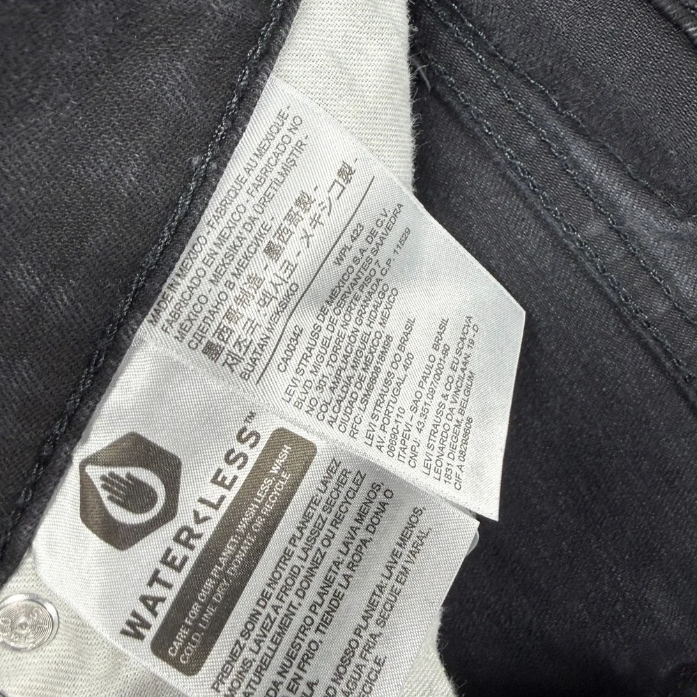Levi's Jeans Mens 38X30 Black 541 Athletic Taper Fit Stretch Denim Pants Classic